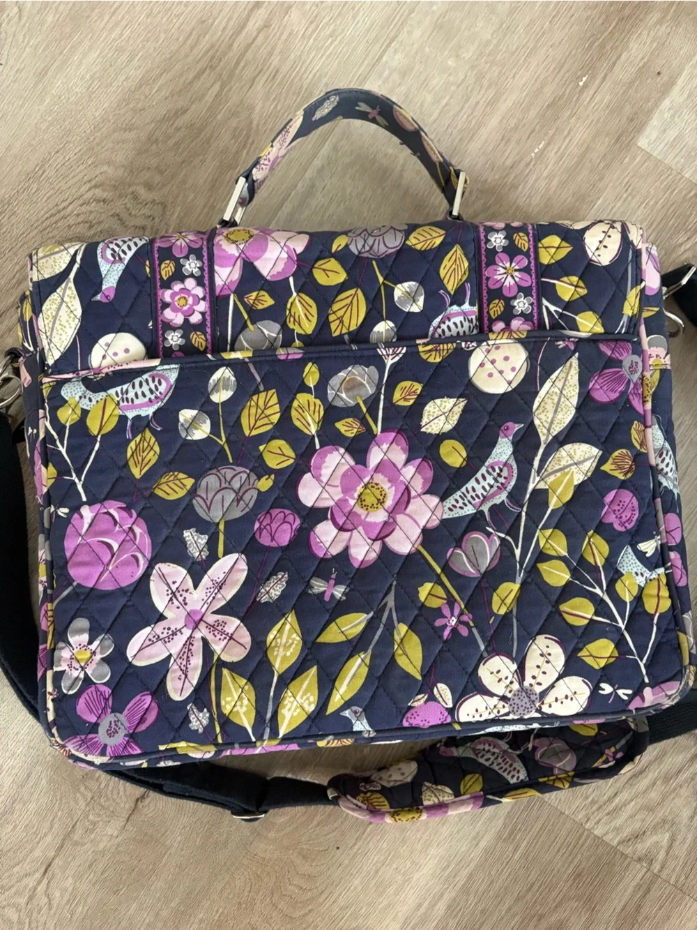 Vintage 2011 Vera Bradley Laptop Shoulder Bag in Floral Nightingale Pattern